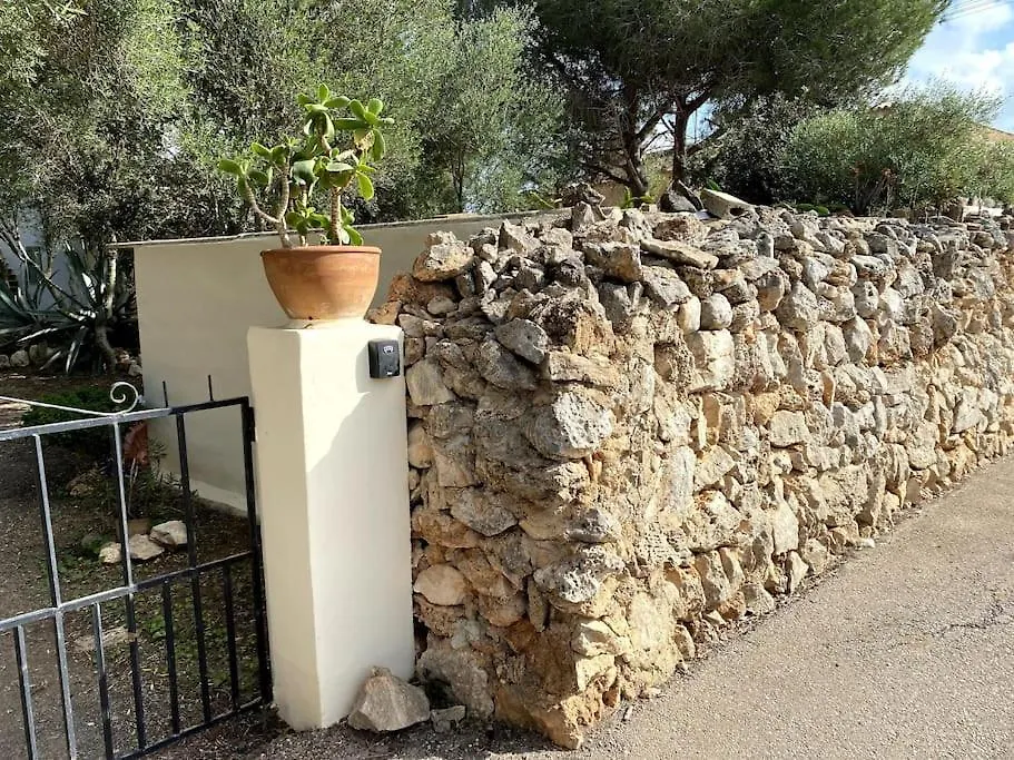 Finca Casa Farah Ses Salines  0*, Ses Salines (Mallorca)